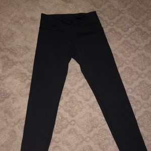 Black lululemon leggings, size 6.